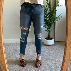 Sneakpeek Sexy Boyfriend Jeans